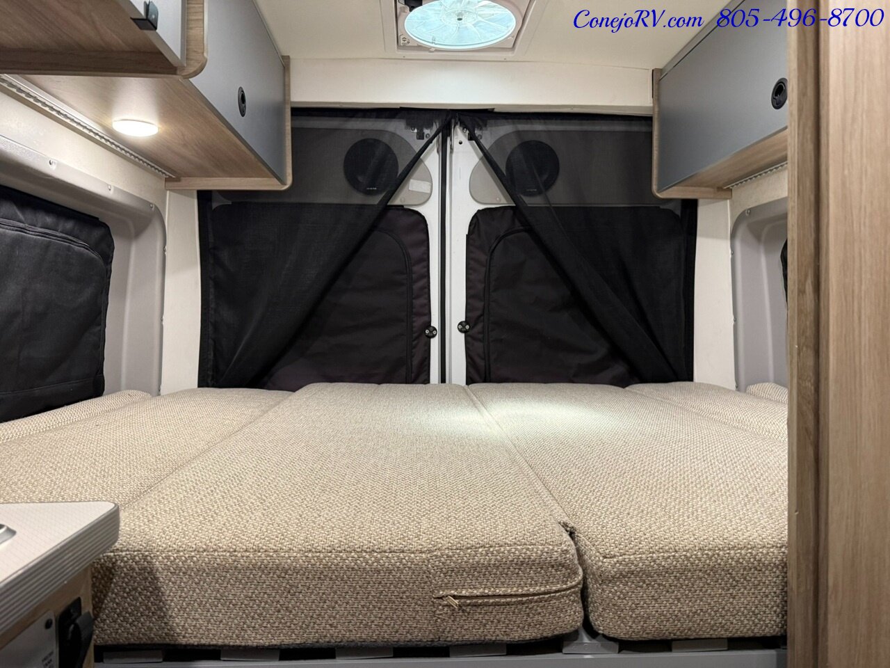 2021 Winnebago Solis 59P Murphy Bed Full Galley 68K Miles   - Photo 18 - Thousand Oaks, CA 91360