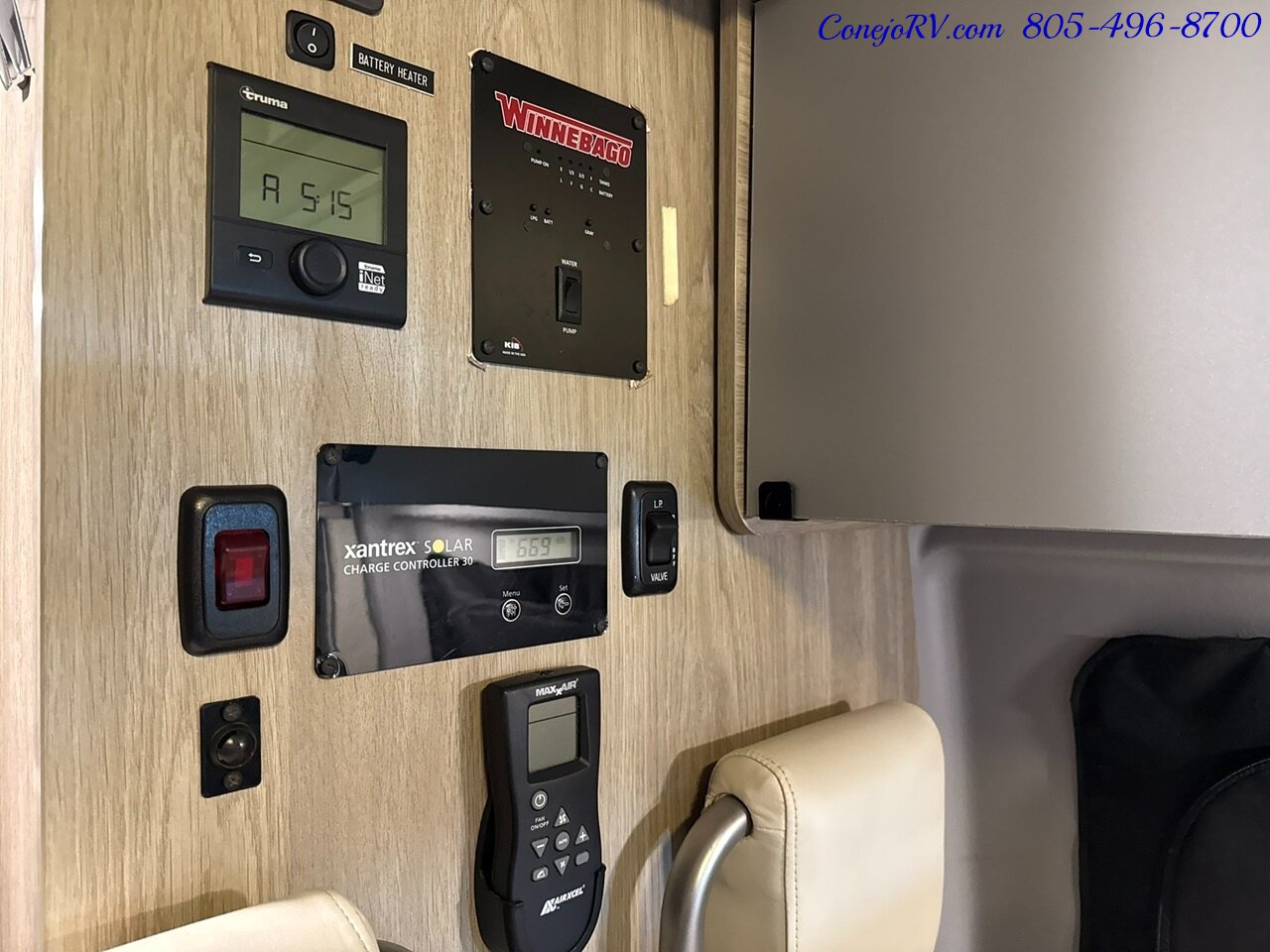 2021 Winnebago Solis 59P Murphy Bed Full Galley 68K Miles   - Photo 9 - Thousand Oaks, CA 91360