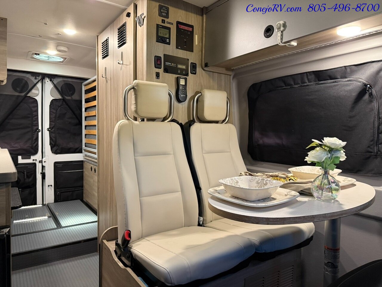 2021 Winnebago Solis 59P Murphy Bed Full Galley 68K Miles   - Photo 6 - Thousand Oaks, CA 91360