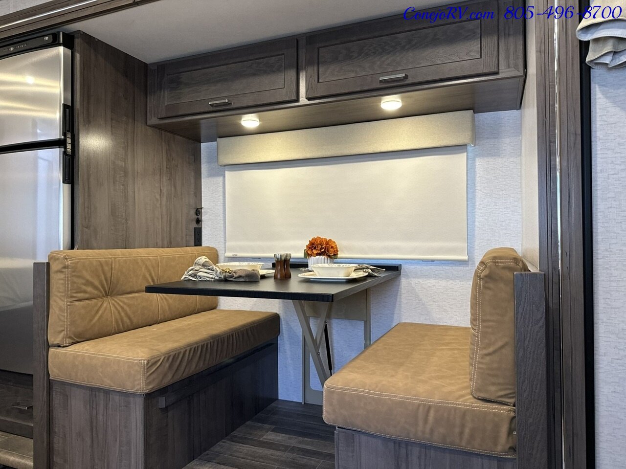 2025 Winnebago Porto 24P Full Wall Slide-Out Mercedes Turbo Diesel Full  Body Paint - Photo 8 - Thousand Oaks, CA 91360