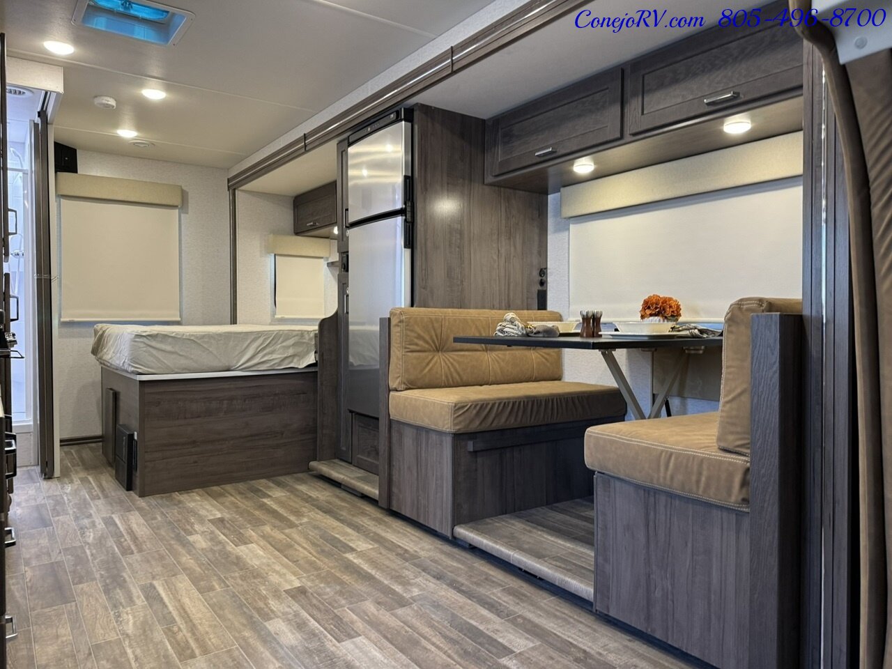 2025 Winnebago Porto 24P Full Wall Slide-Out Mercedes Turbo Diesel Full  Body Paint - Photo 6 - Thousand Oaks, CA 91360