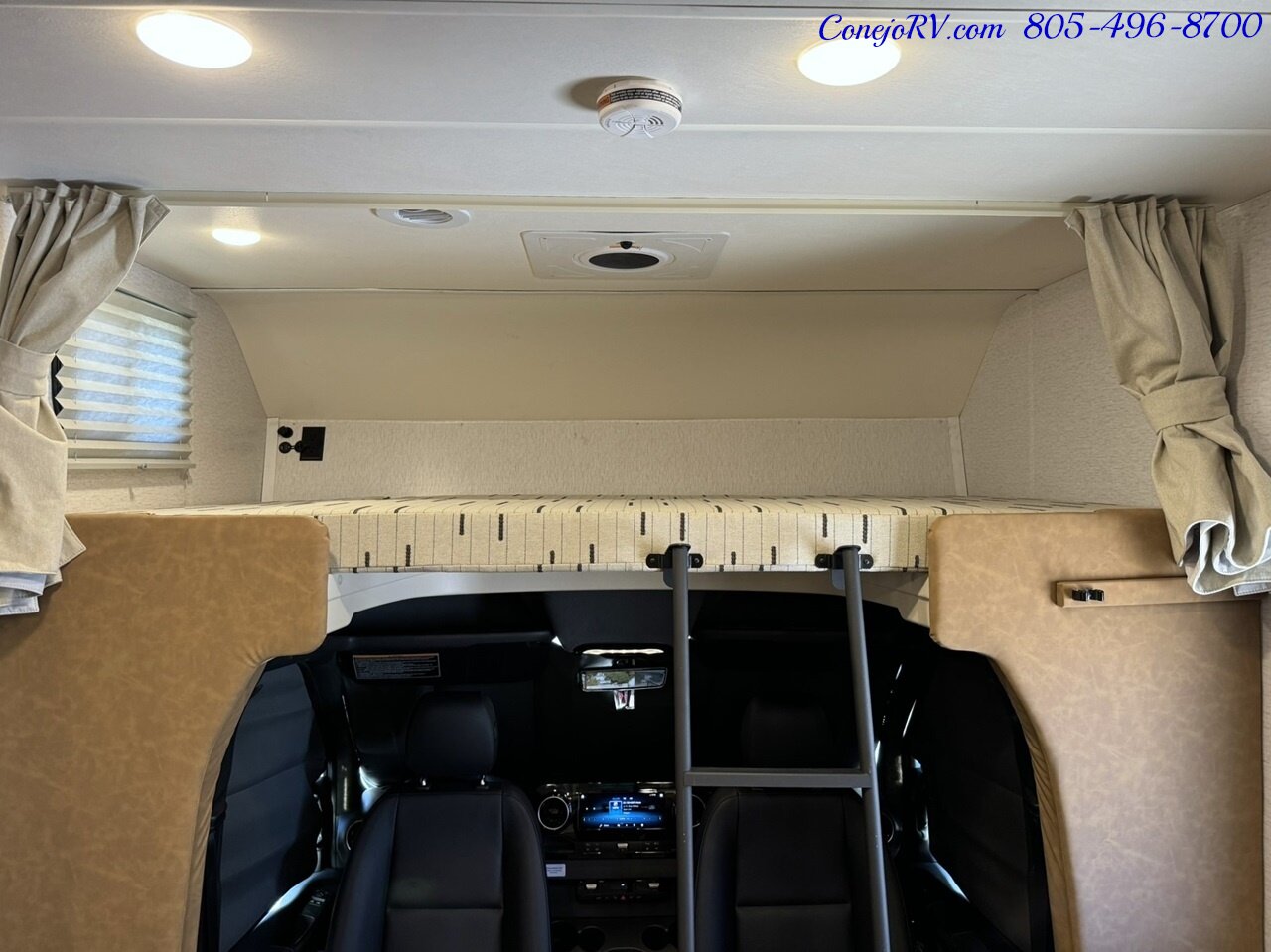 2025 Winnebago Porto 24P Full Wall Slide-Out Mercedes Turbo Diesel Full  Body Paint - Photo 29 - Thousand Oaks, CA 91360