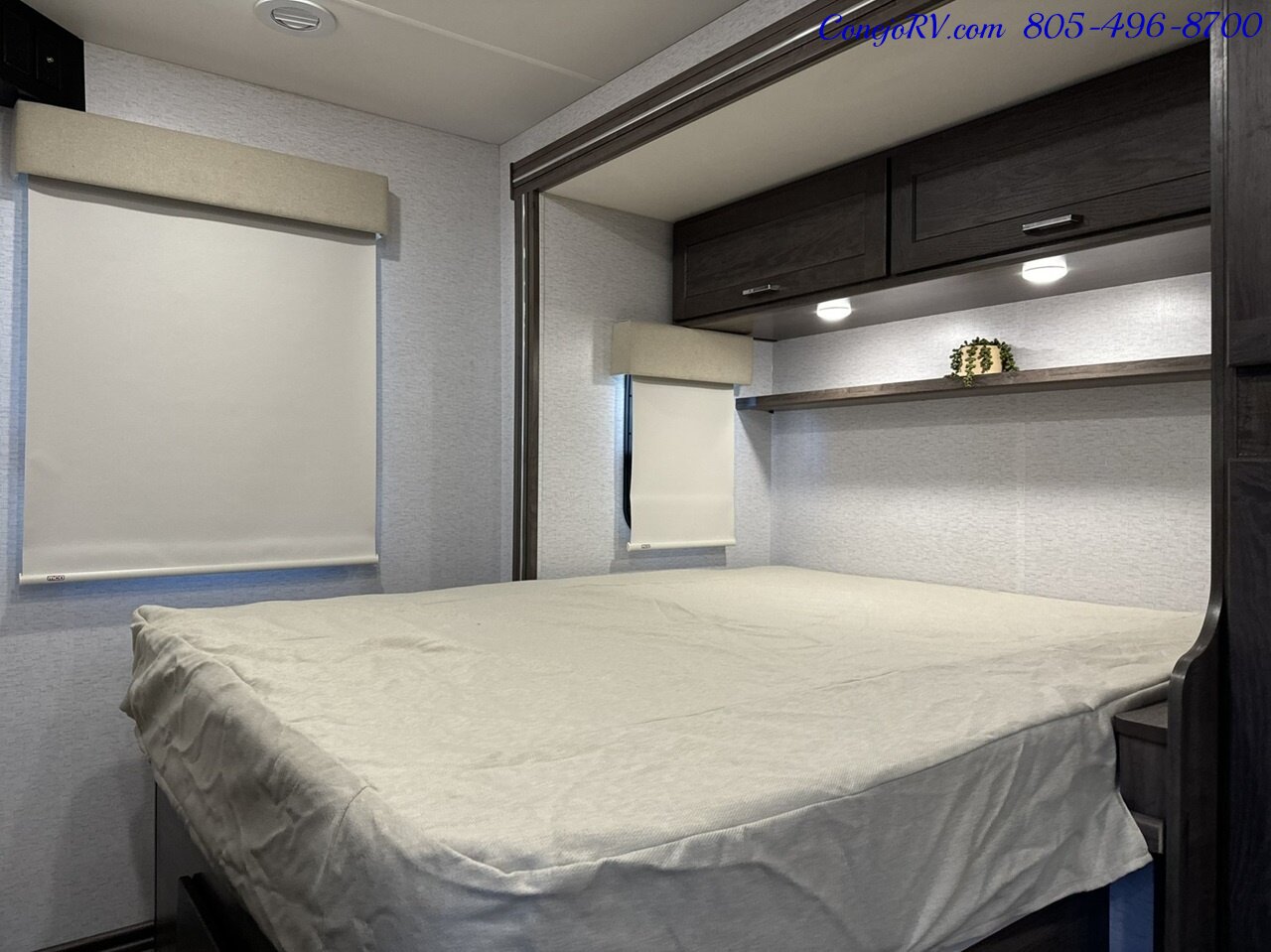 2025 Winnebago Porto 24P Full Wall Slide-Out Mercedes Turbo Diesel Full  Body Paint - Photo 20 - Thousand Oaks, CA 91360