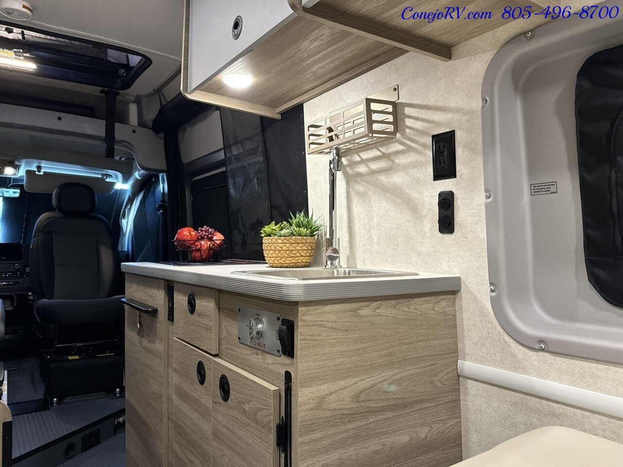 2025 Winnebago Solis 59P Pop Top Full Galley Convertible Couch Roof AC   - Photo 25 - Thousand Oaks, CA 91360