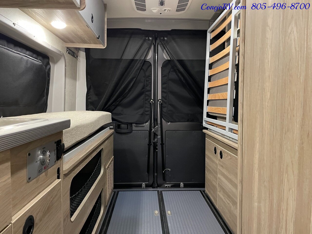 2023 WINNEBAGO Solis 59PX Murphy Bed Pop Top Full Galley New Chassis   - Photo 21 - Thousand Oaks, CA 91360