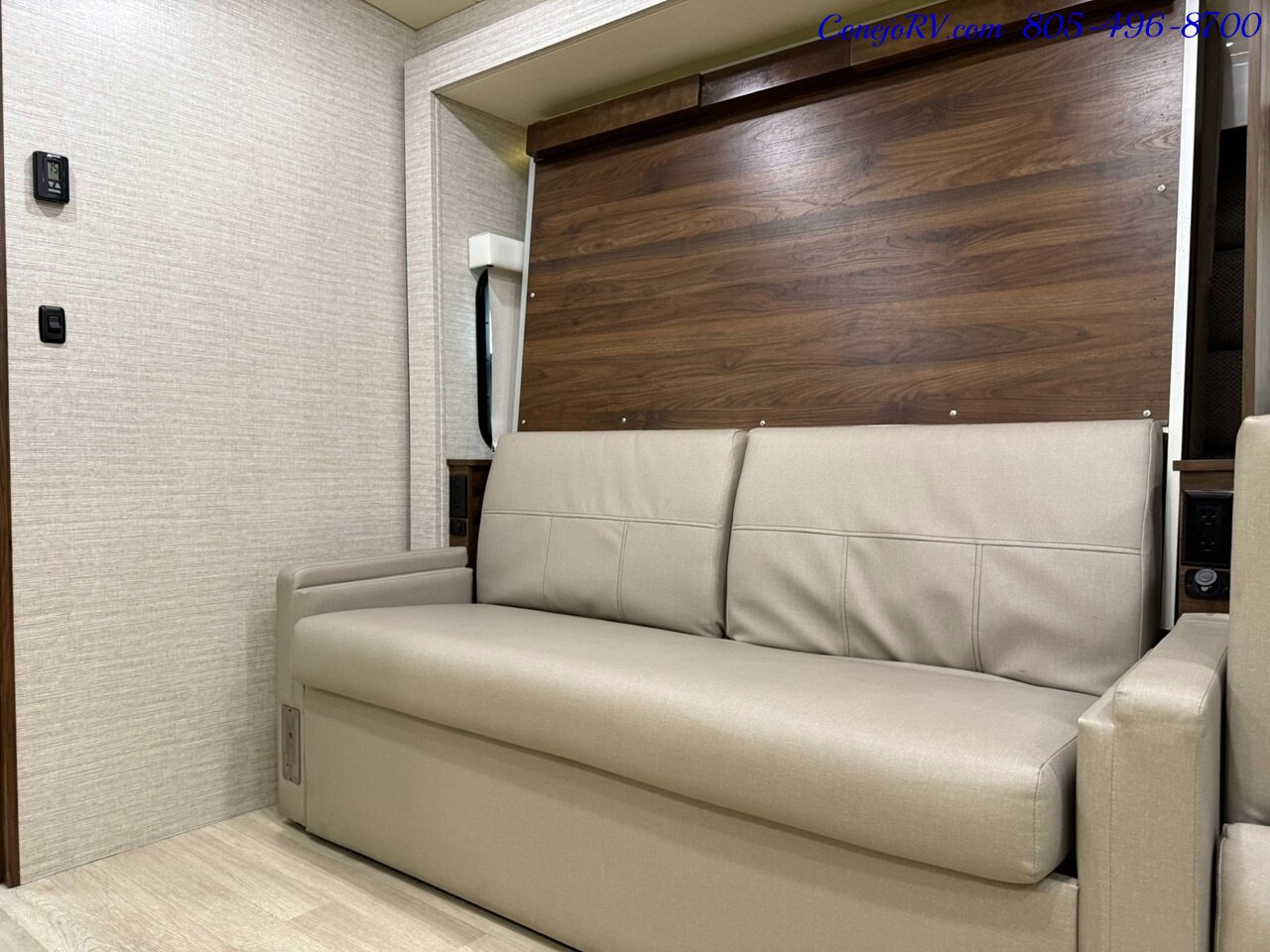 2020 Winnebago View 24D Full Wall Slide-Out Mercedes Turbo Diesel Full Body Paint 21K Miles Pre Covid Build - Photo 10 - Thousand Oaks, CA 91360