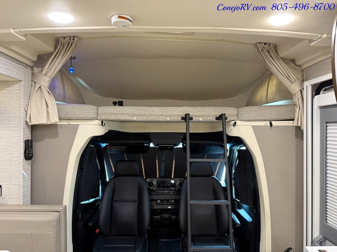 2020 Winnebago View 24D Full Wall Slide-Out Mercedes Turbo Diesel Full Body Paint 21K Miles Pre Covid Build - Photo 30 - Thousand Oaks, CA 91360