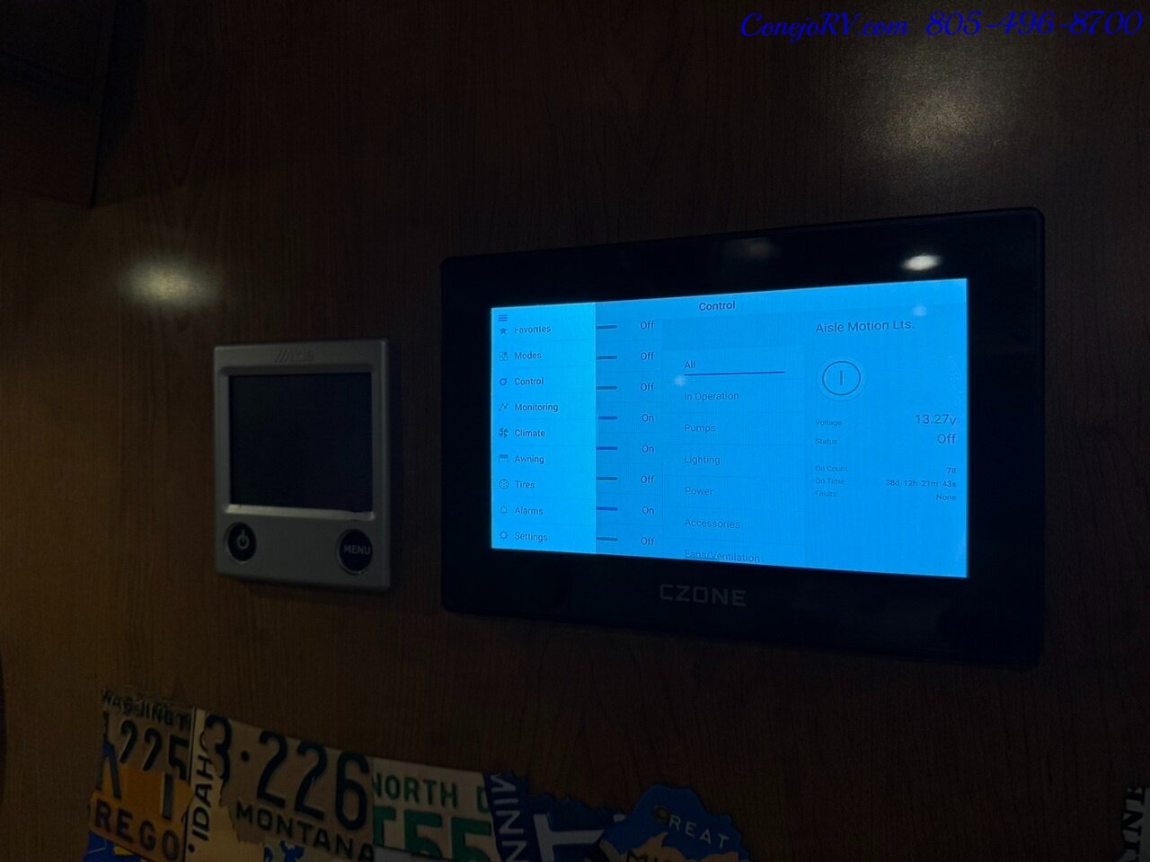 2020 Airstream Classic 33RB Theater Seats & Workspace Luxurious Travel Trailer   - Photo 13 - Thousand Oaks, CA 91360