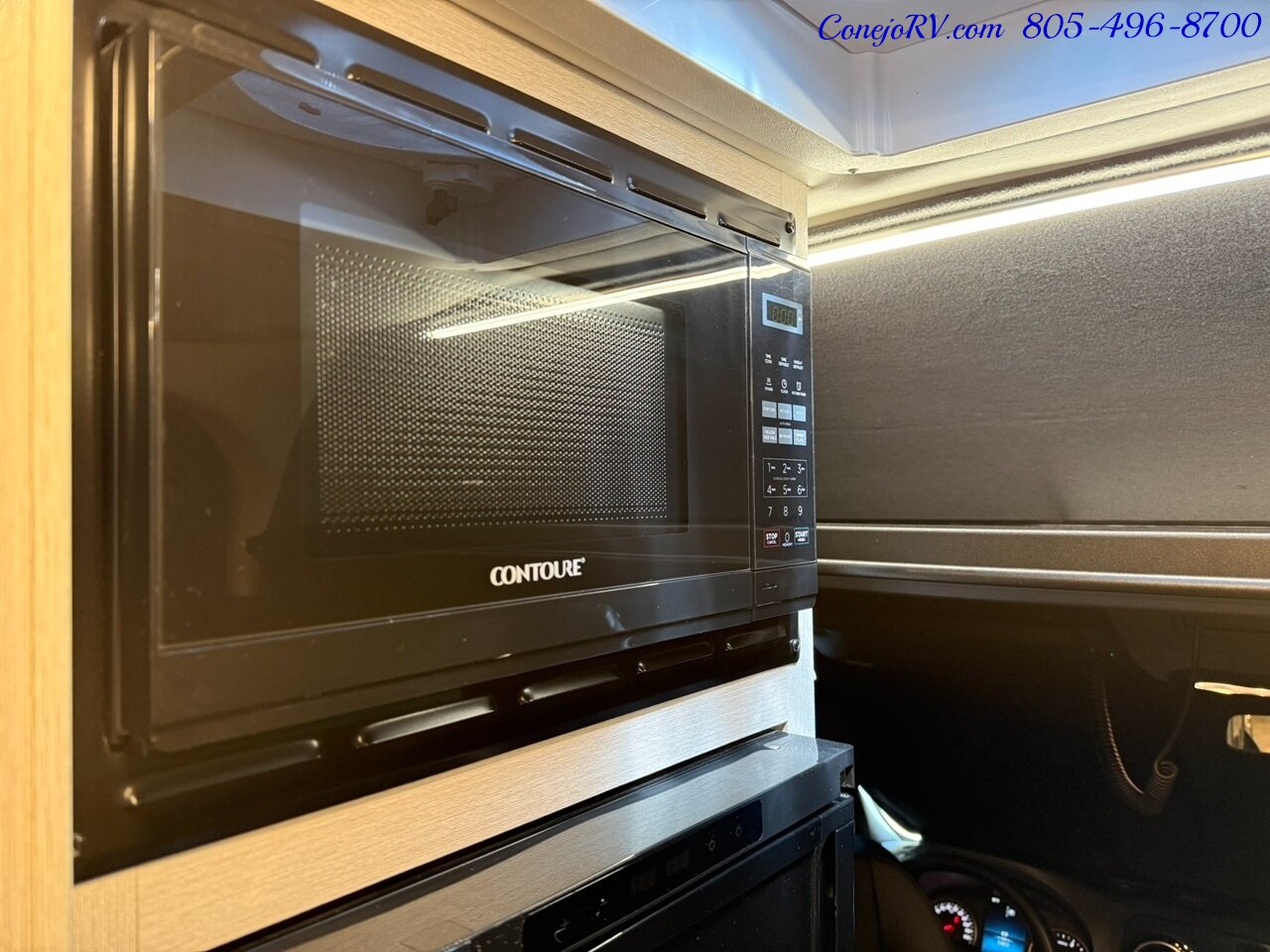 2025 Thor Tranquility 19P AWD Sprinter Mercedes Turbo Diesel Lithium System - Photo 11 - Thousand Oaks, CA 91360