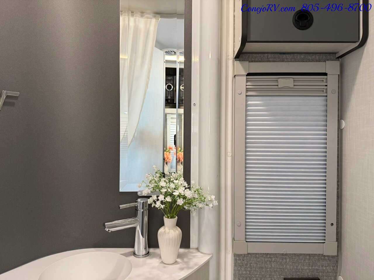 2023 Winnebago Ekko 22A Lithium Power 310HP All Wheel Drive Pop Top Custom Upgrades 29K Miles - Photo 15 - Thousand Oaks, CA 91360