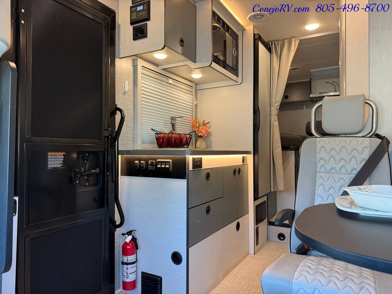2023 Winnebago Ekko 22A Lithium Power 310HP All Wheel Drive Pop Top Custom Upgrades 29K Miles - Photo 7 - Thousand Oaks, CA 91360