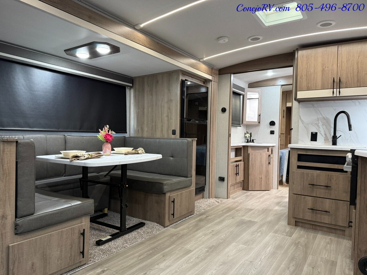 2024 Grand Design Imagine 2500RL Slide Out Rear Lounge   - Photo 27 - Thousand Oaks, CA 91360