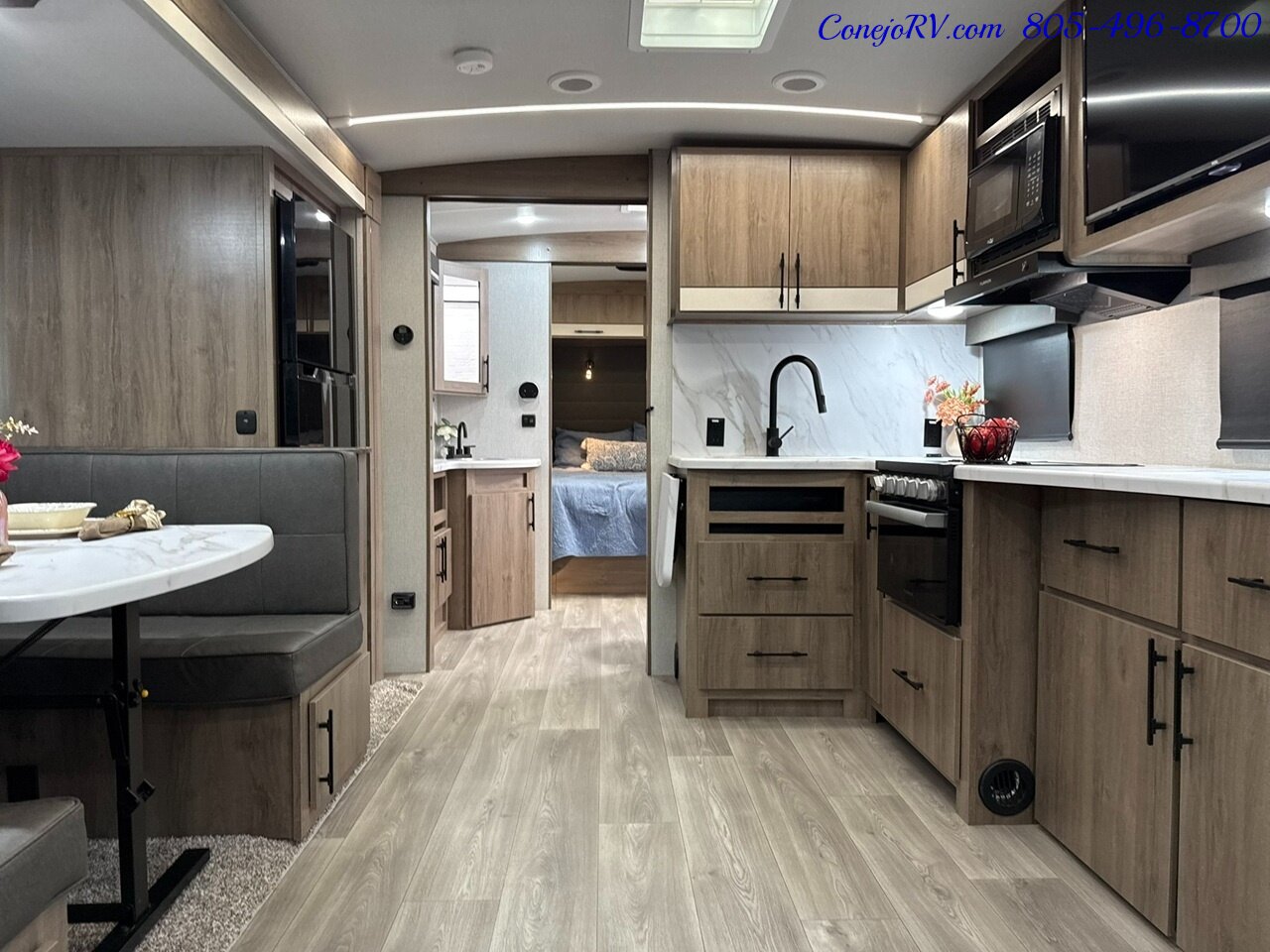 2024 Grand Design Imagine 2500RL Slide Out Rear Lounge   - Photo 29 - Thousand Oaks, CA 91360