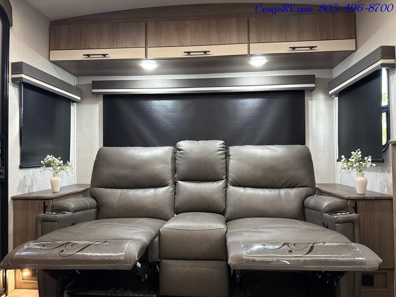 2024 Grand Design Imagine 2500RL Slide Out Rear Lounge   - Photo 11 - Thousand Oaks, CA 91360