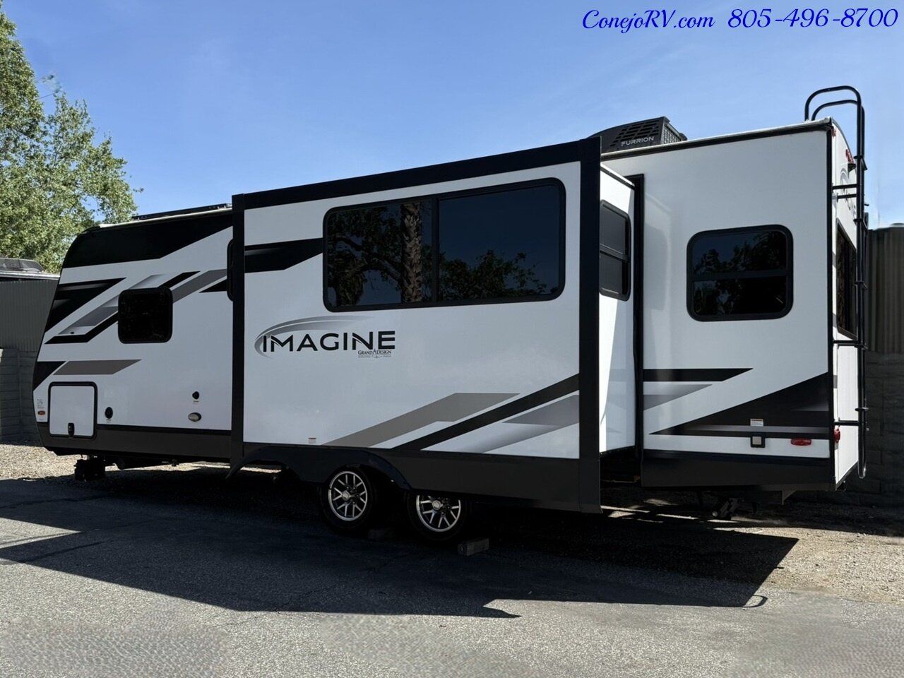 2024 Grand Design Imagine 2500RL Slide Out Rear Lounge   - Photo 2 - Thousand Oaks, CA 91360