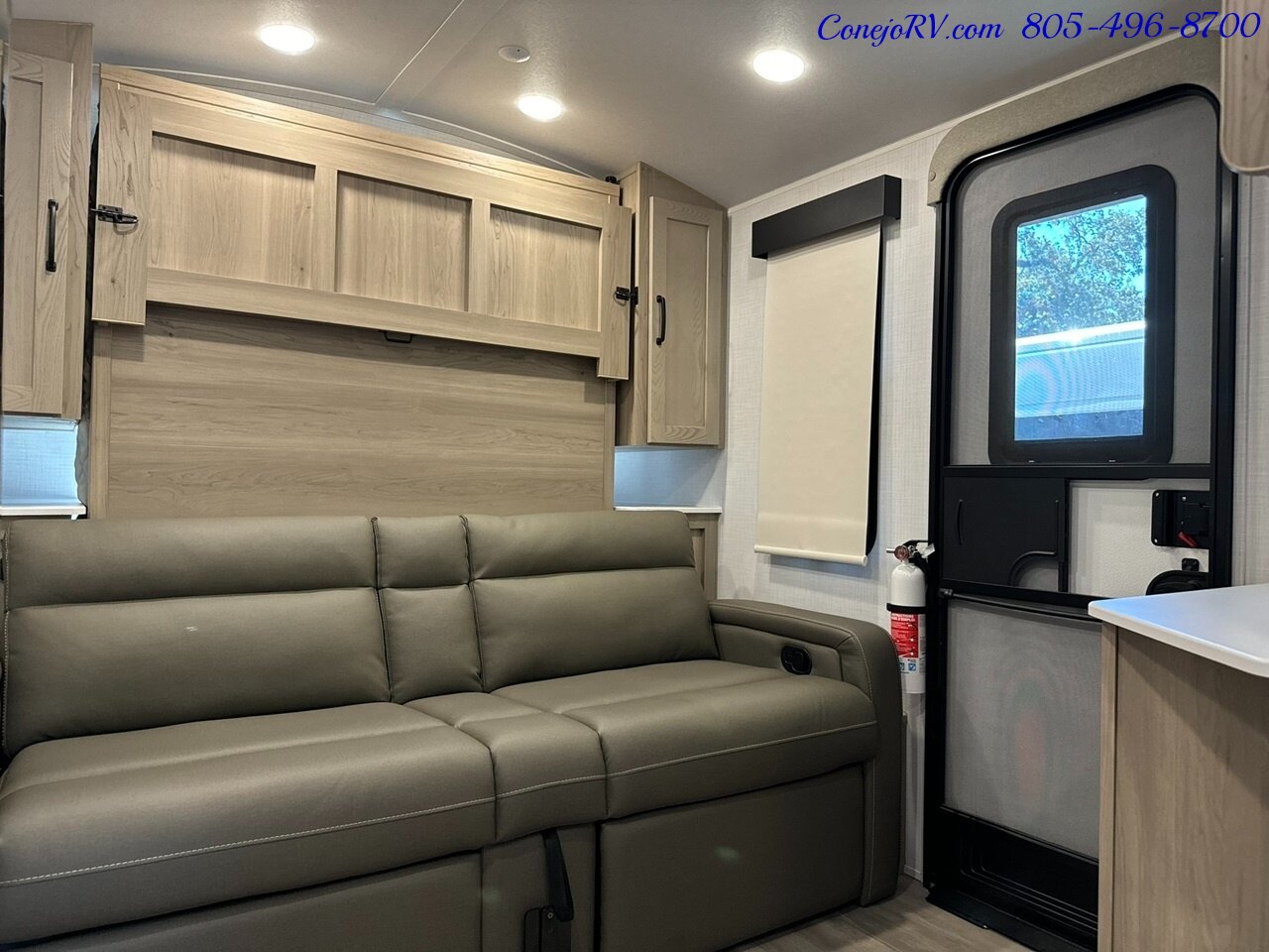 2024 Flagstaff E-PRO E15FBS Slide Out Murphy Bed   - Photo 21 - Thousand Oaks, CA 91360