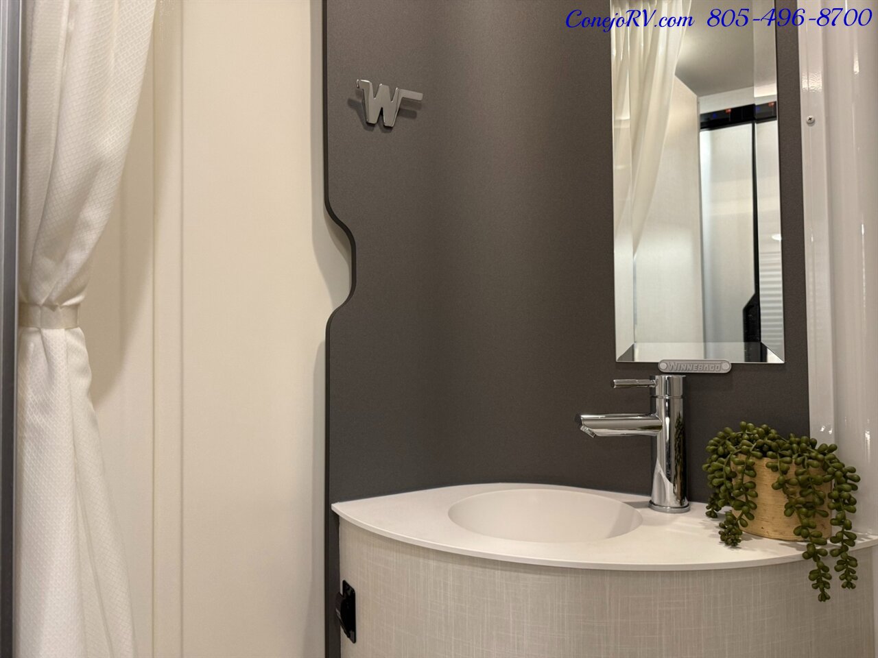 2026 Winnebago Ekko 22A Lithium Power 310HP All Wheel Drive Dealer  Demo Never Camped In 5K Miles! - Photo 17 - Thousand Oaks, CA 91360