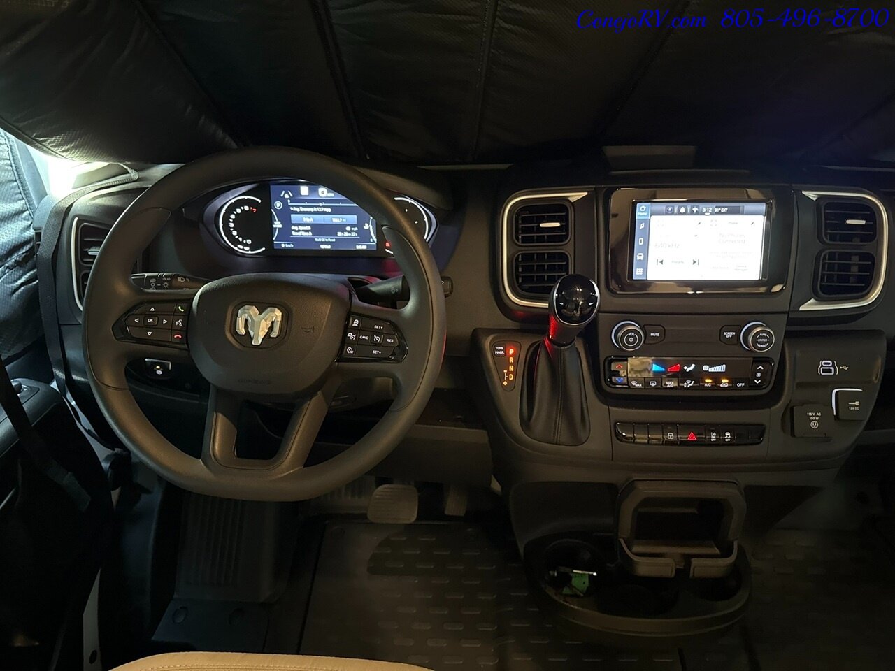 2027 Winnebago Elora 19DC 2.8KW Onan Generator Convertible Gear Garage   - Photo 36 - Thousand Oaks, CA 91360