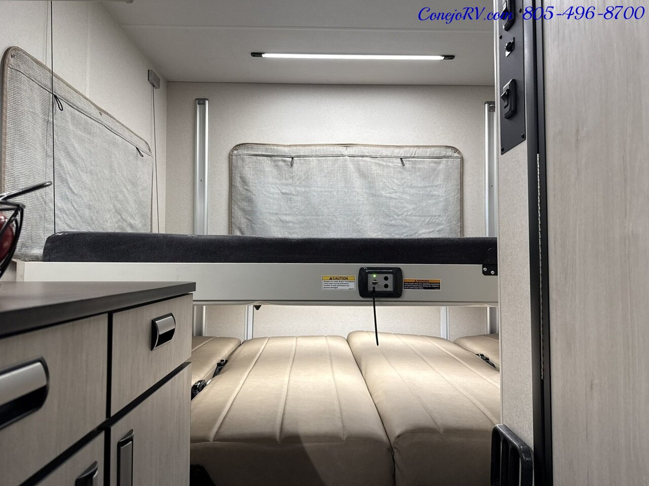 2027 Winnebago Elora 19DC 2.8KW Onan Generator Convertible Gear Garage   - Photo 26 - Thousand Oaks, CA 91360