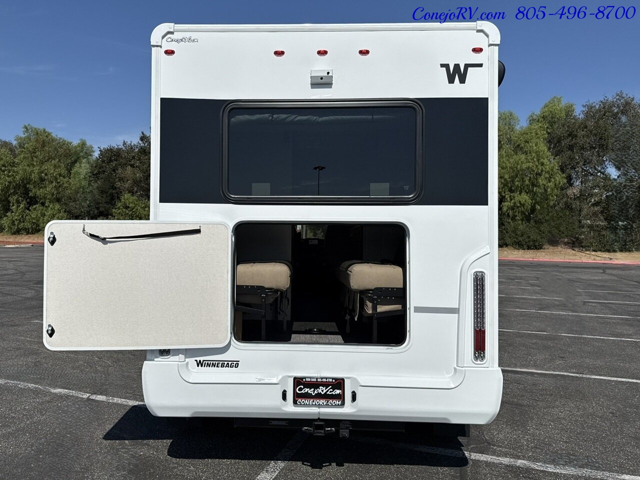 2027 Winnebago Elora 19DC 2.8KW Onan Generator Convertible Gear Garage   - Photo 46 - Thousand Oaks, CA 91360