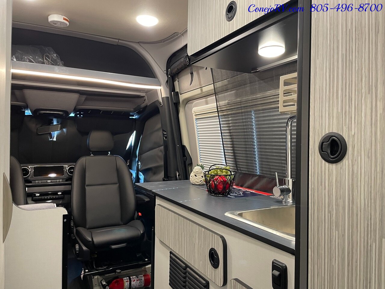 2024 Winnebago Revel 44E 4X4 Sprinter Mercedes Turbo Diesel, 320 AH Lithium   - Photo 32 - Thousand Oaks, CA 91360