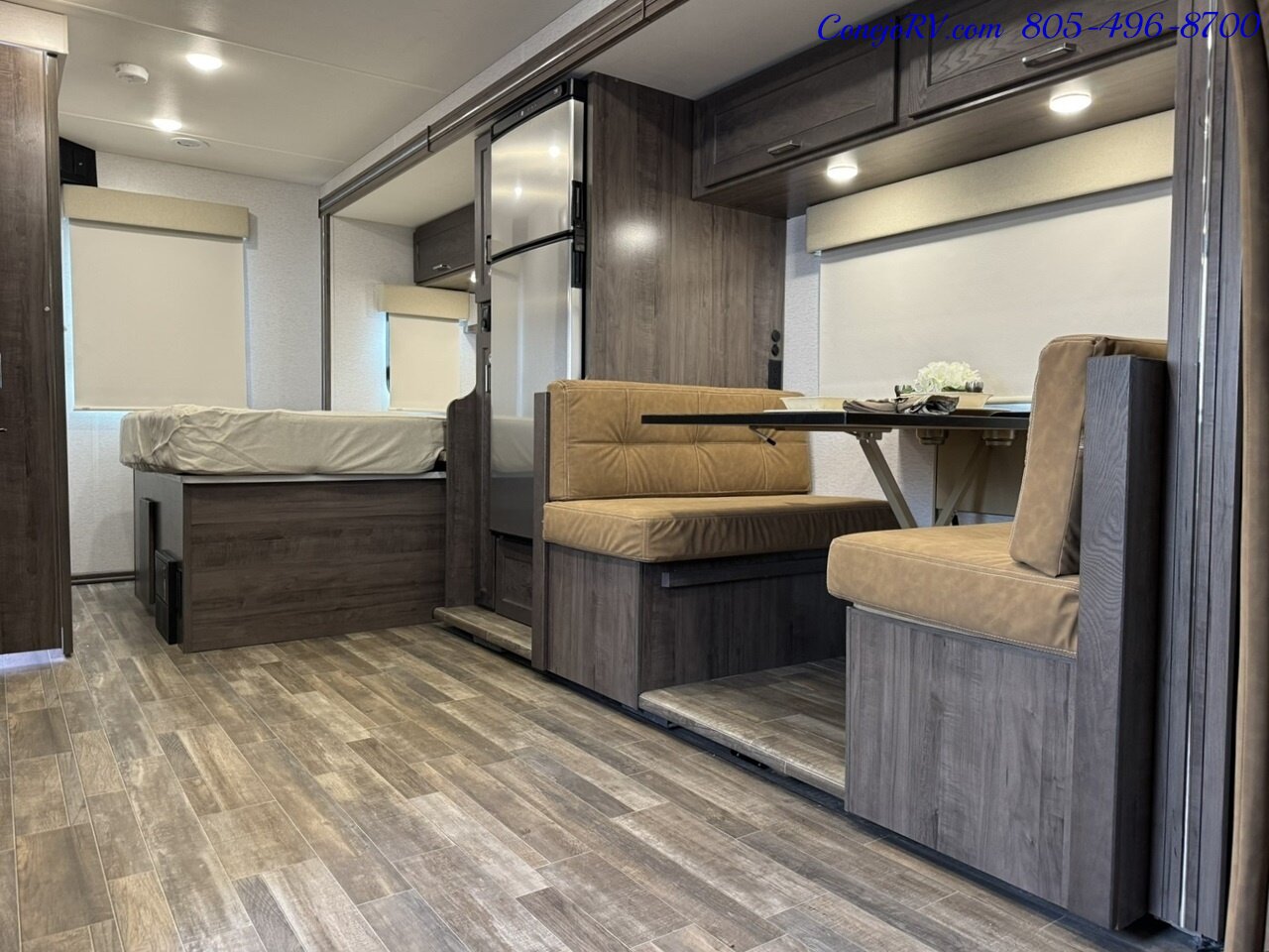 2025 Winnebago Porto 24P Full Wall Slide-Out Mercedes Turbo Diesel Full  Body Paint - Photo 6 - Thousand Oaks, CA 91360