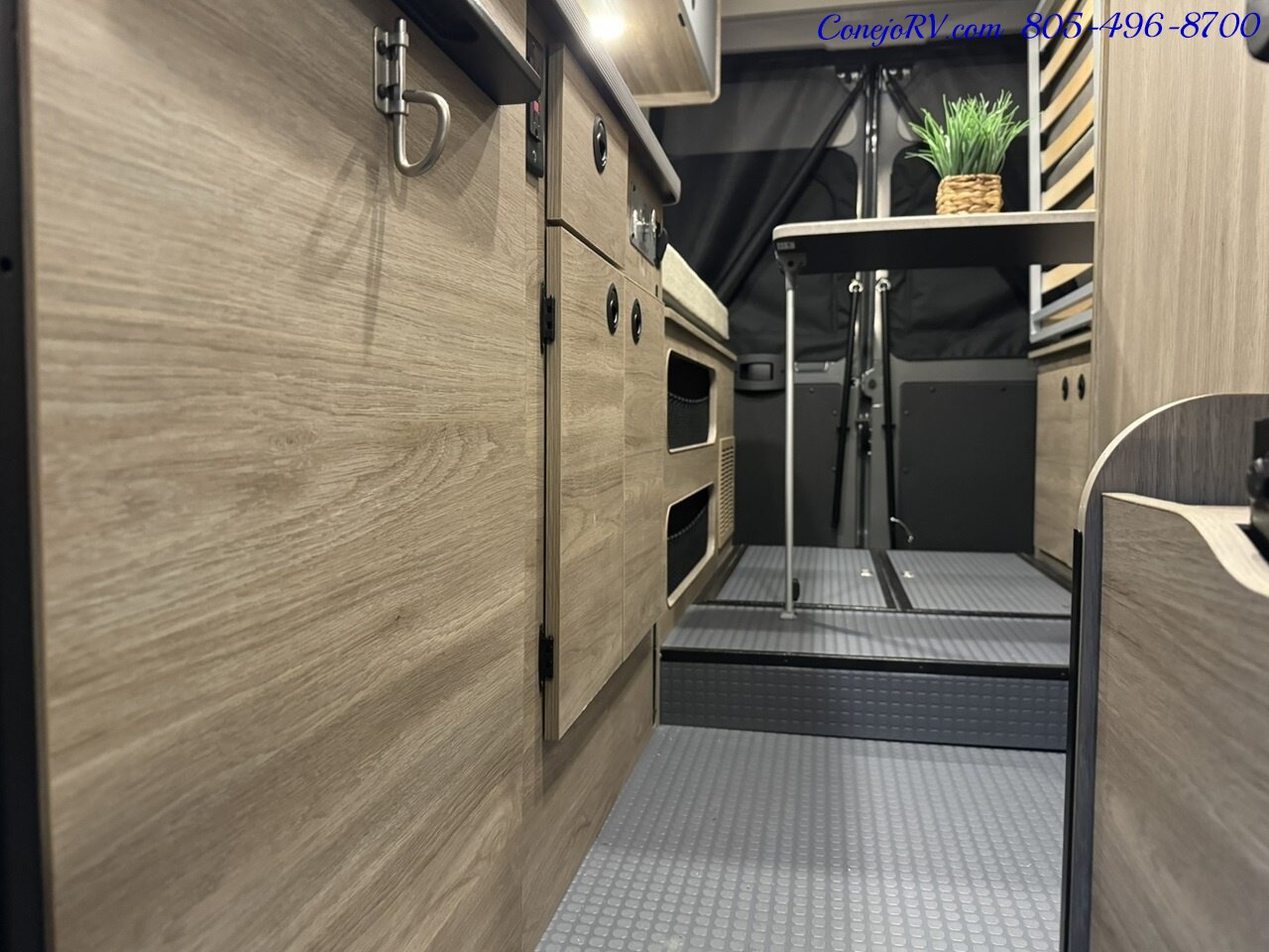 2025 Winnebago Solis 59PX Murphy Bed Pop Top Full Galley   - Photo 13 - Thousand Oaks, CA 91360