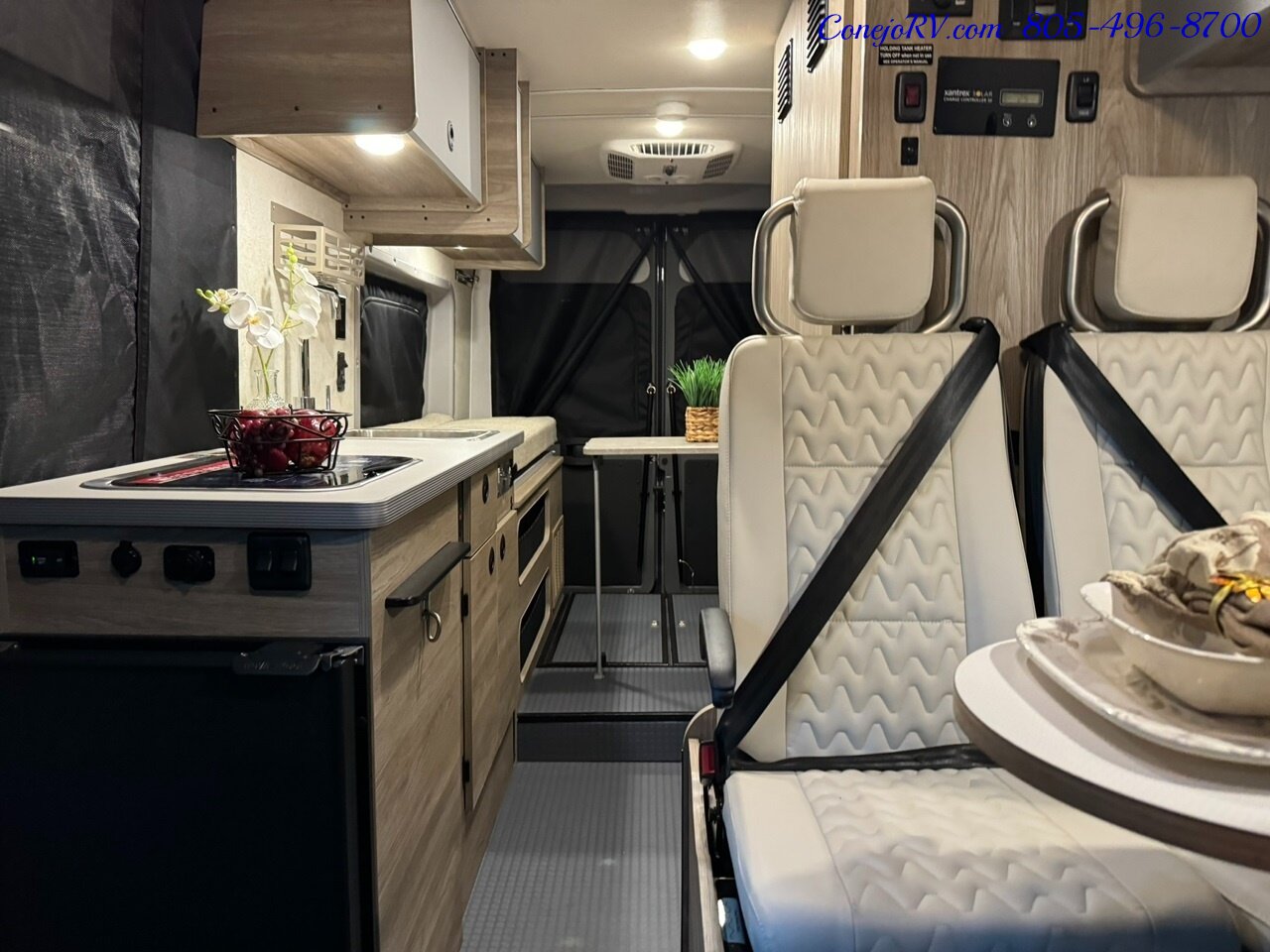 2025 Winnebago Solis 59PX Murphy Bed Pop Top Full Galley   - Photo 5 - Thousand Oaks, CA 91360