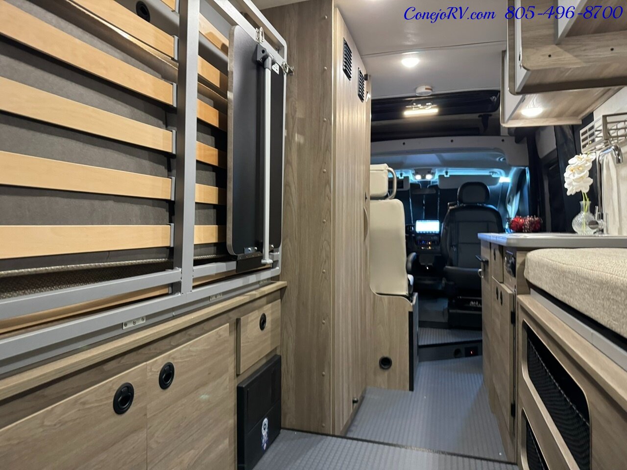 2025 Winnebago Solis 59PX Murphy Bed Pop Top Full Galley   - Photo 27 - Thousand Oaks, CA 91360