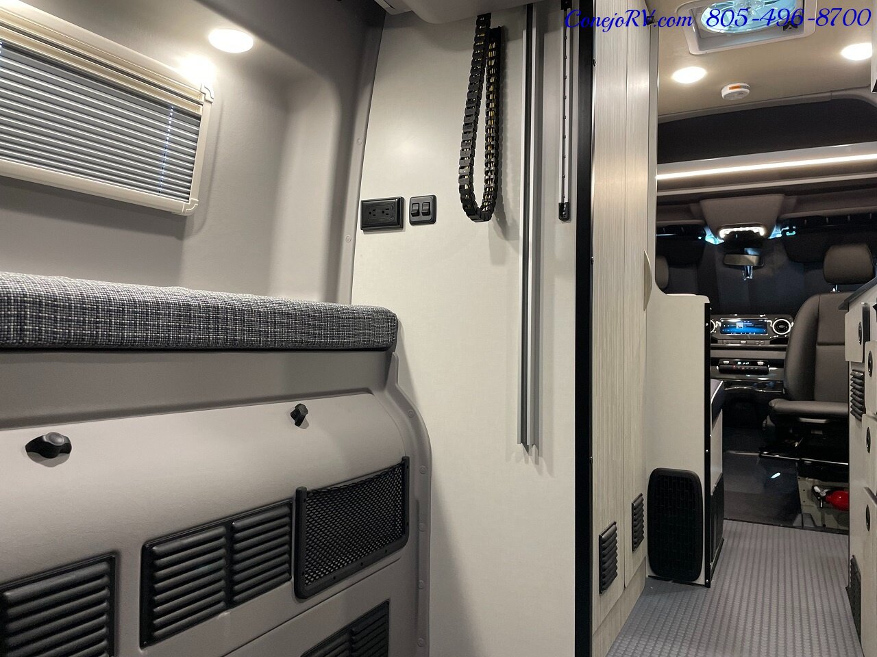 2023 WINNEBAGO Revel 44E 4X4 Sprinter Mercedes Turbo Diesel, 320 AH Lithium   - Photo 30 - Thousand Oaks, CA 91360