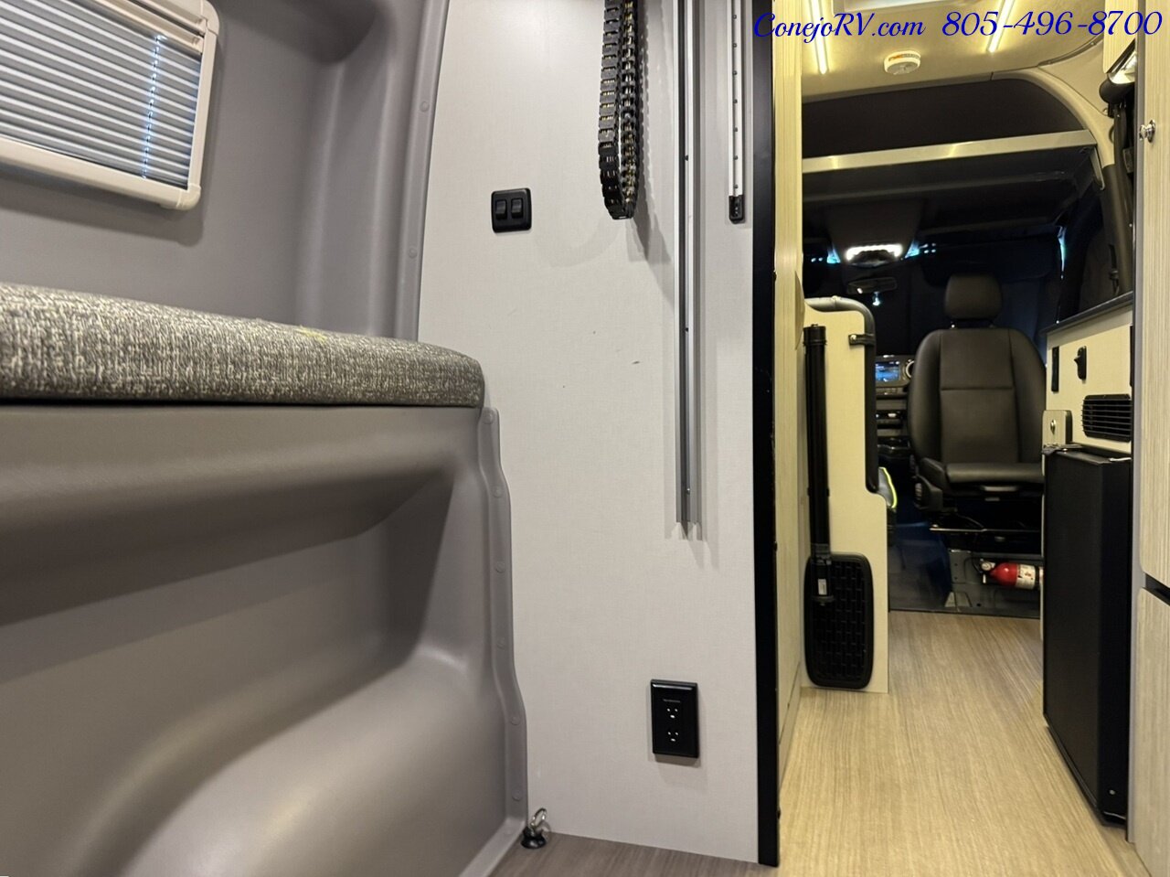 2020 Winnebago Revel 44E 4X4 Sprinter Mercedes Turbo Diesel 14K Miles   - Photo 25 - Thousand Oaks, CA 91360