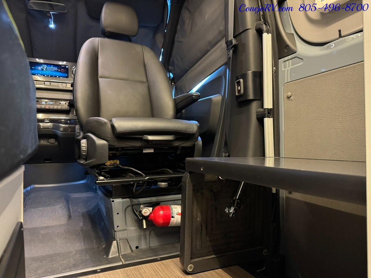 2020 Winnebago Revel 44E 4X4 Sprinter Mercedes Turbo Diesel 14K Miles   - Photo 30 - Thousand Oaks, CA 91360