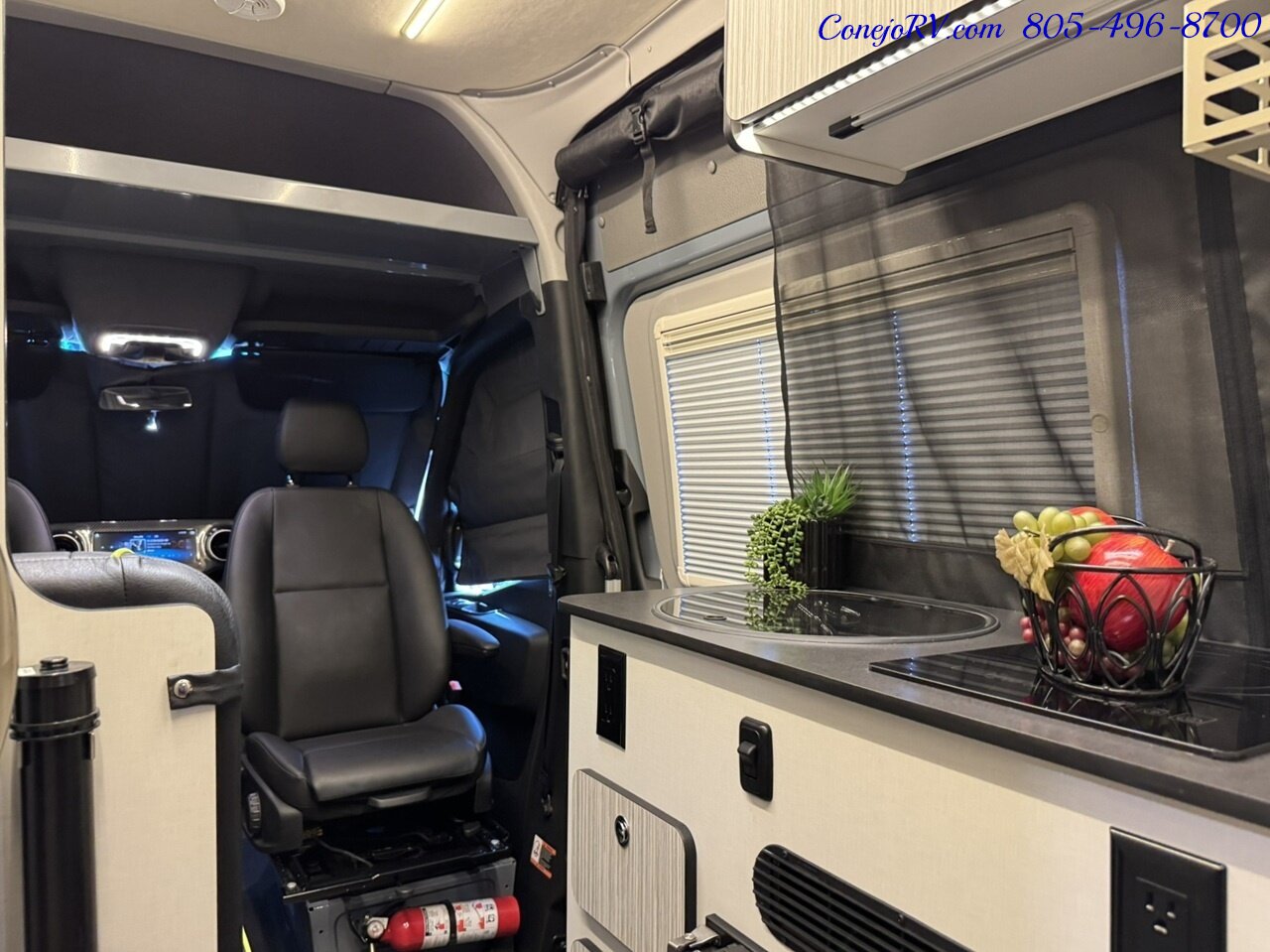 2020 Winnebago Revel 44E 4X4 Sprinter Mercedes Turbo Diesel 14K Miles   - Photo 26 - Thousand Oaks, CA 91360