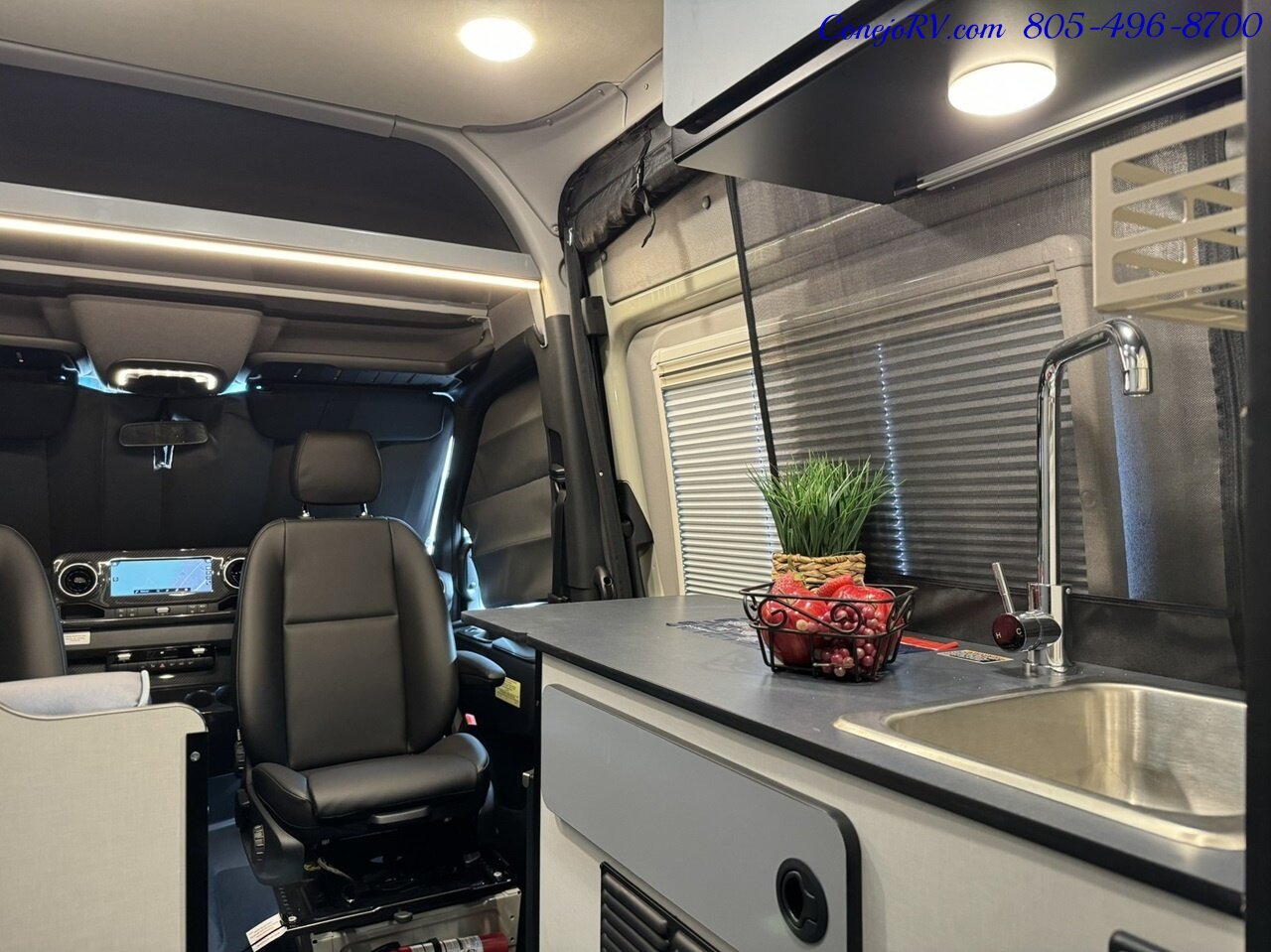 2024 Winnebago Revel 44E 4X4 Sprinter Mercedes Turbo Diesel, 320 AH Lithium   - Photo 14 - Thousand Oaks, CA 91360