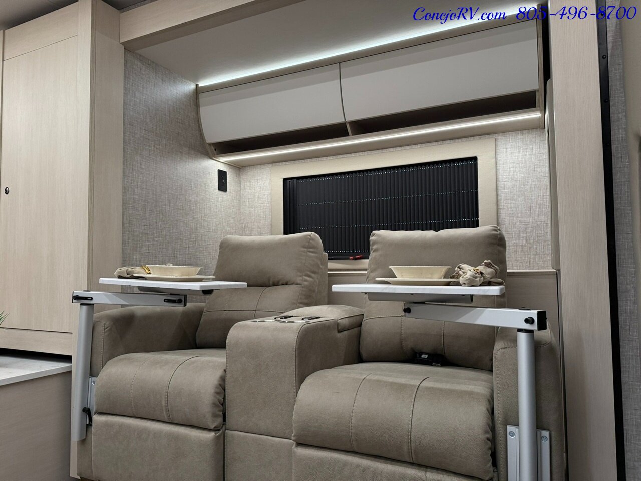 2026 Tiffin Wayfarer 25XPW Full Wall Slide-Out Theater Seats Mercedes Turbo  Diesel Full Body Paint - Photo 25 - Thousand Oaks, CA 91360
