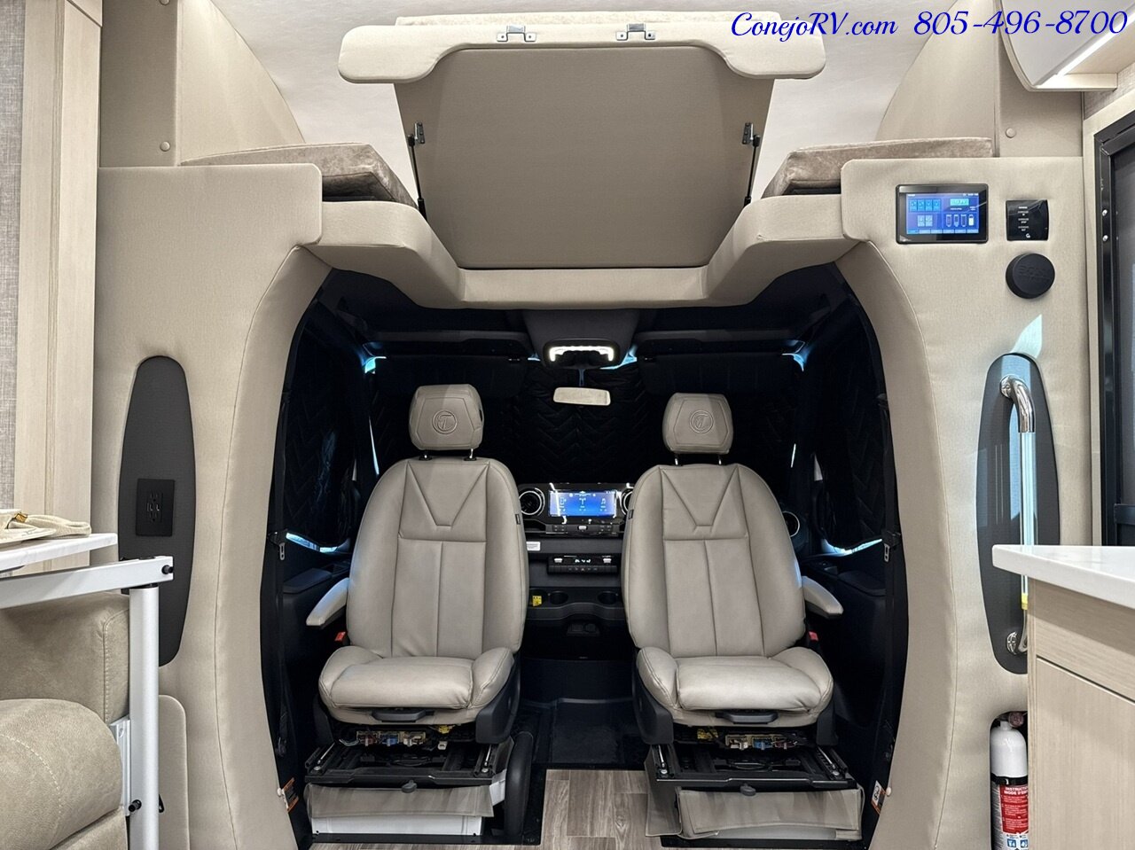 2026 Tiffin Wayfarer 25XPW Full Wall Slide-Out Theater Seats Mercedes Turbo  Diesel Full Body Paint - Photo 50 - Thousand Oaks, CA 91360