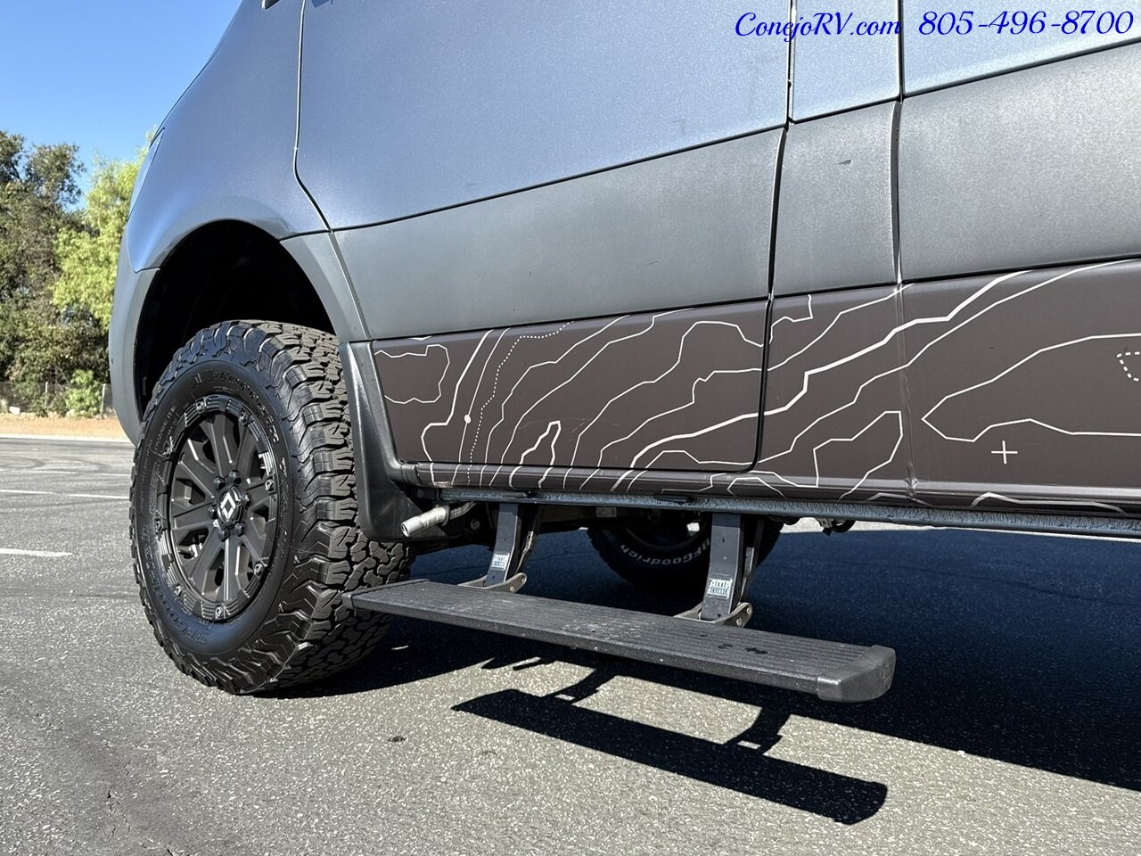 2024 Outside Van Syncline Mercedes 144 Turbo Diesel 1030AH Lithium AWD Adventure Van Custom Upgrades DEALER DEMO - Photo 48 - Thousand Oaks, CA 91360