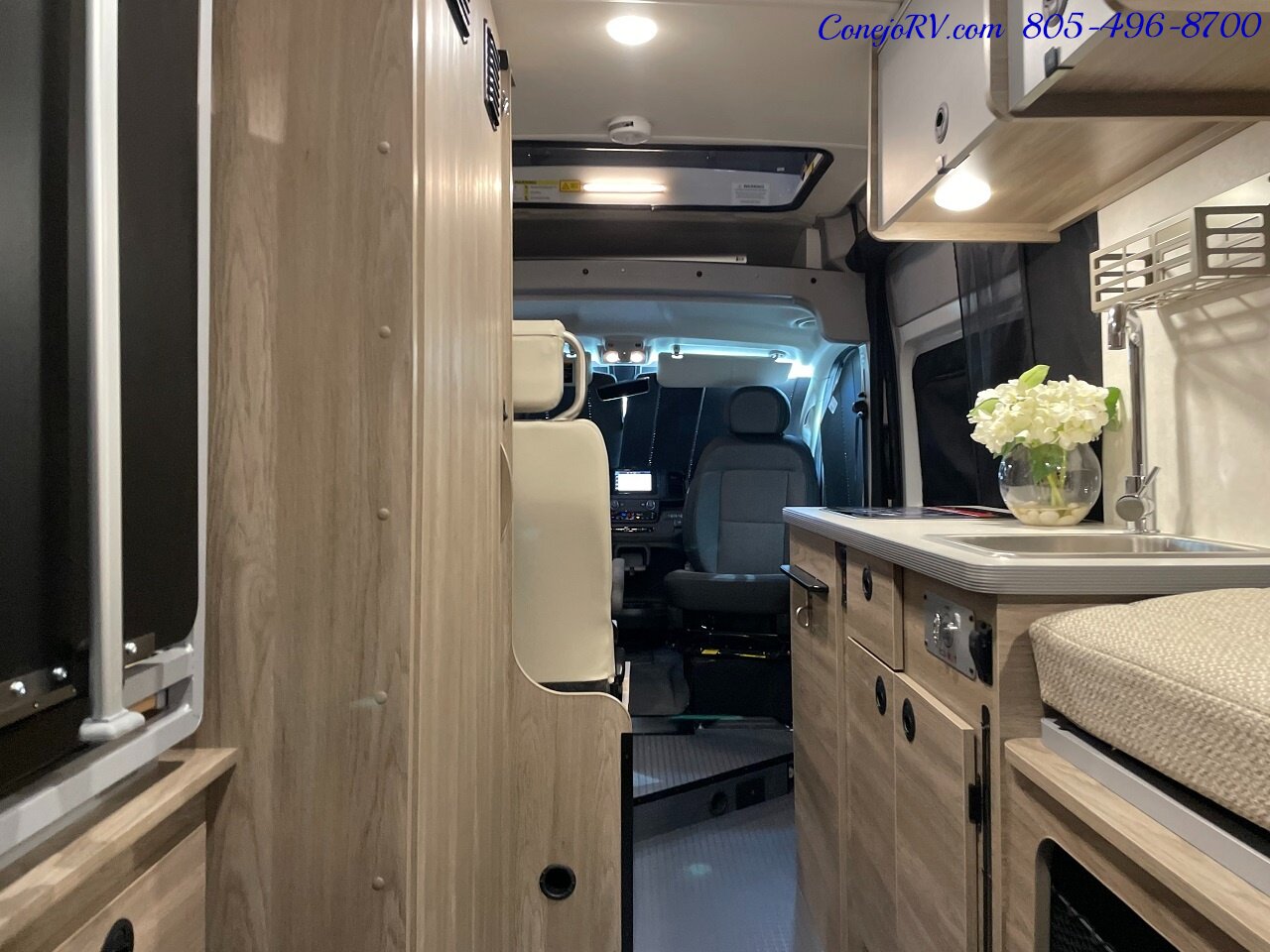 2023 WINNEBAGO Solis 59P Murphy Bed Pop Top Full Galley  New Chassis Adaptive Cruise - Photo 23 - Thousand Oaks, CA 91360