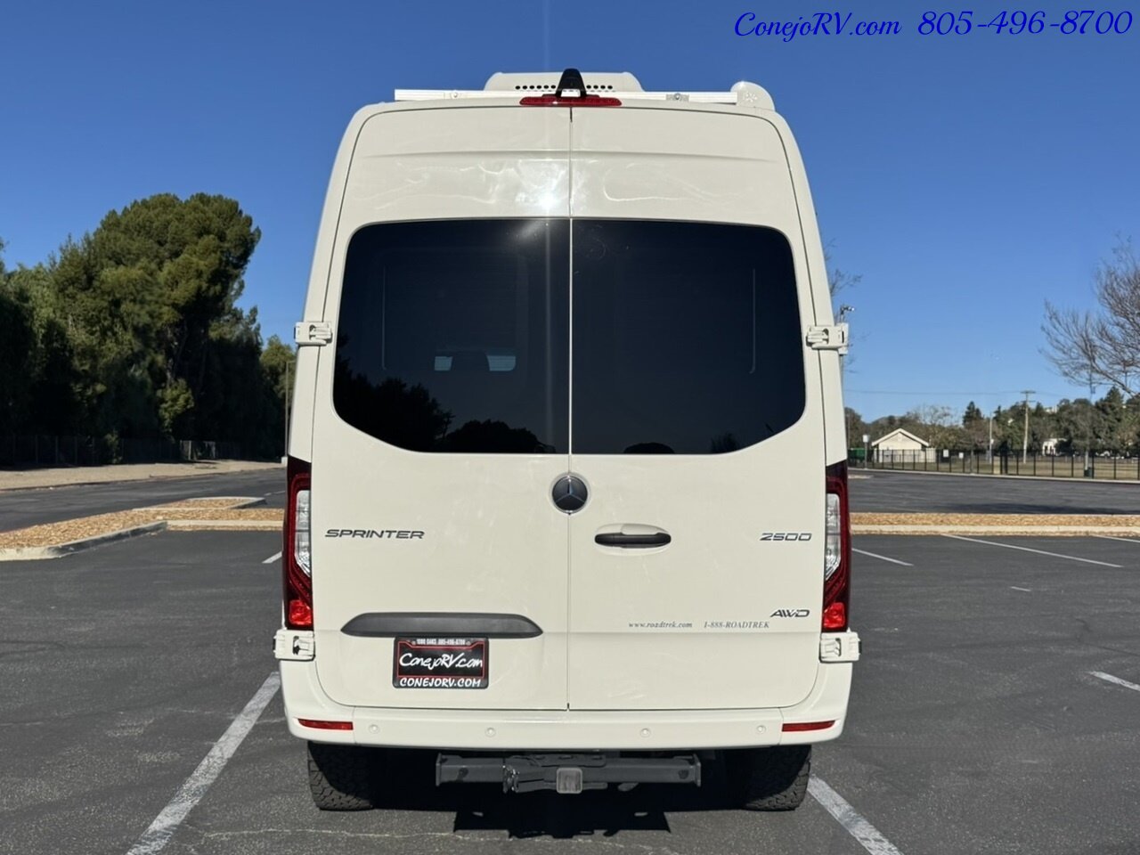 2025 Roadtrek Agile SS AWD Rear Lounge King Bed Mercedes Turbo Diesel   - Photo 37 - Thousand Oaks, CA 91360