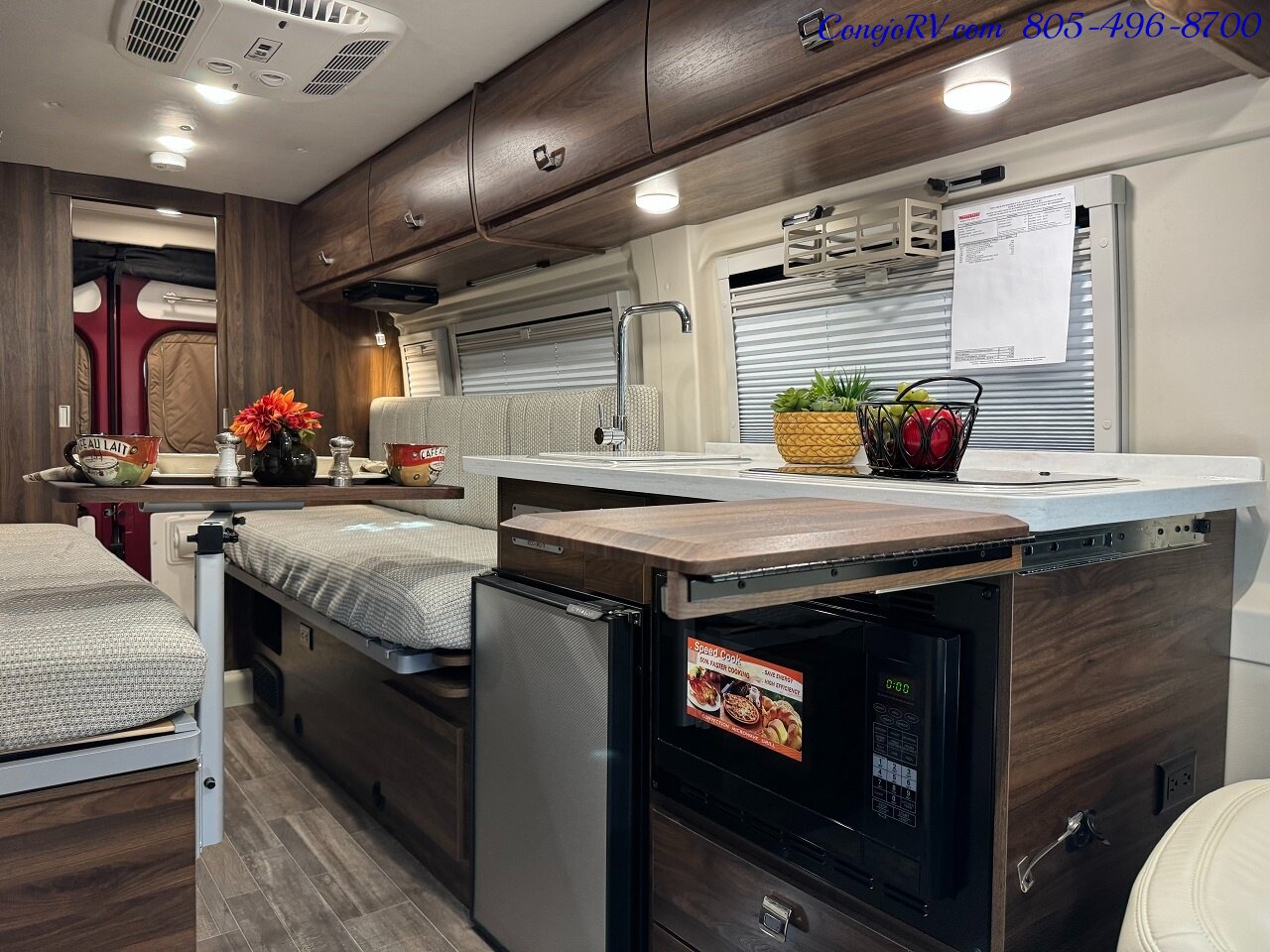 2024 Winnebago Travato 59K Touring Coach 2.8KW Onan Generator   - Photo 8 - Thousand Oaks, CA 91360