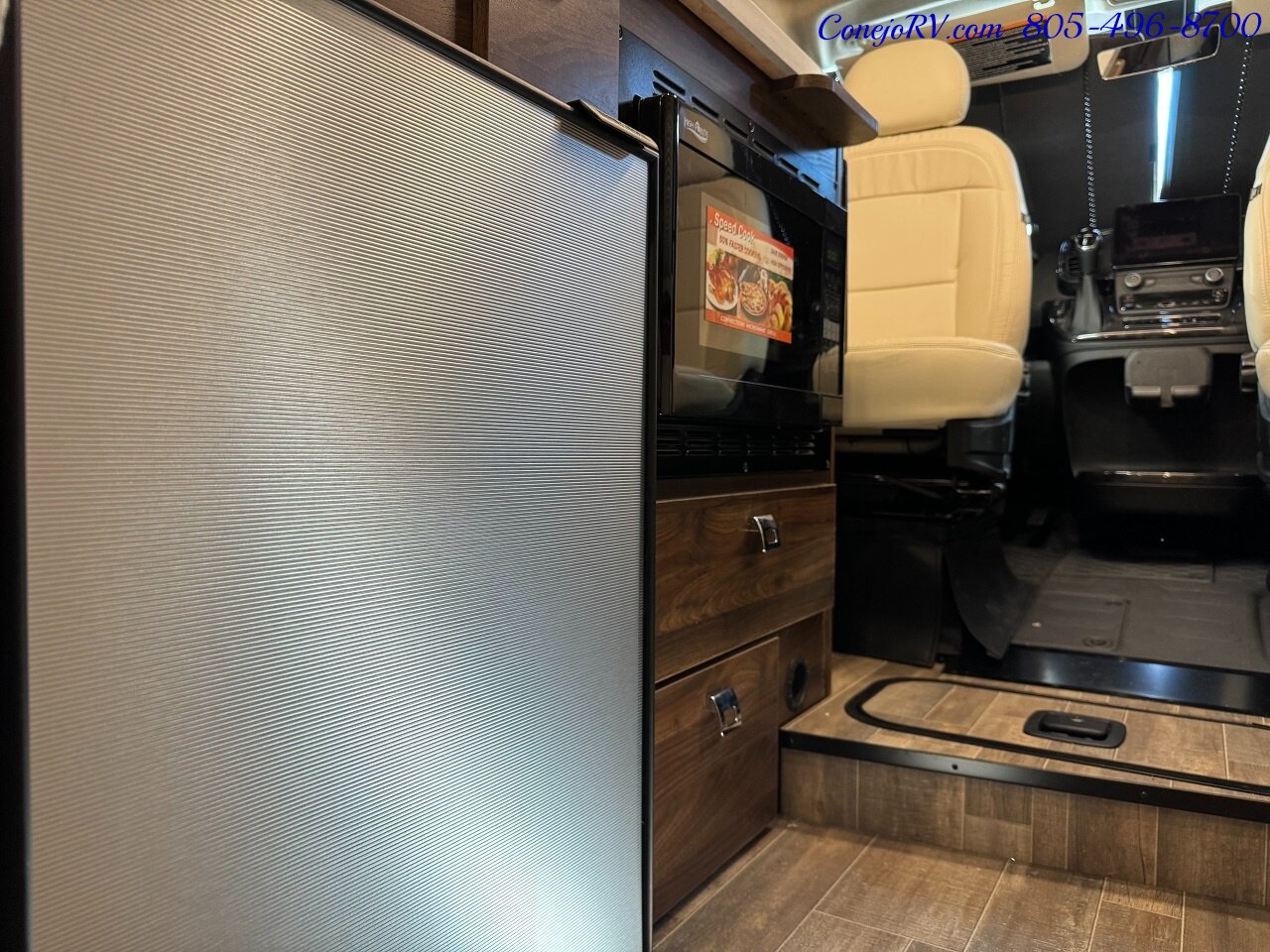 2024 Winnebago Travato 59K Touring Coach 2.8KW Onan Generator   - Photo 12 - Thousand Oaks, CA 91360