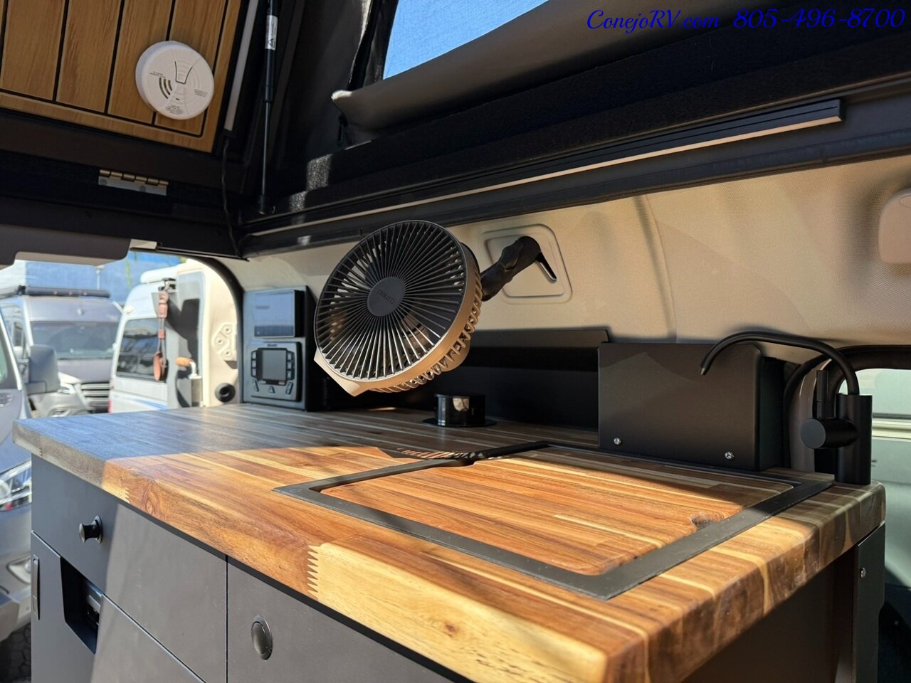 2027 Storyteller Overland Grand Bohemian INEOS GRENADIER®   - Photo 12 - Thousand Oaks, CA 91360