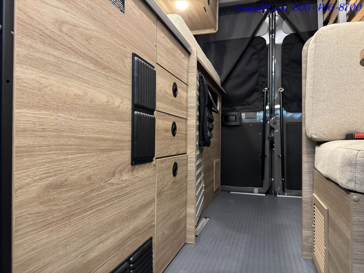 2025 Winnebago Solis Pocket 36A Murphy Bed Full Galley - Photo 13 - Thousand Oaks, CA 91360