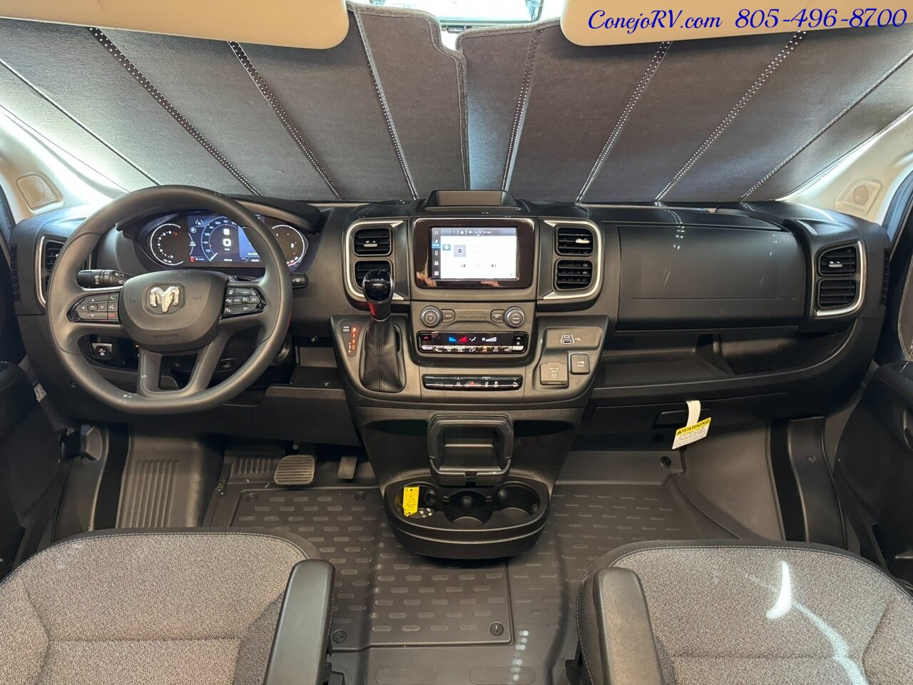 2025 Winnebago Solis Pocket 36A Murphy Bed Full Galley - Photo 29 - Thousand Oaks, CA 91360