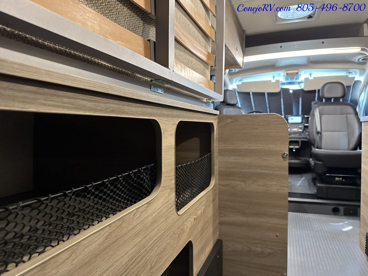 2025 Winnebago Solis Pocket 36A Murphy Bed Full Galley - Photo 22 - Thousand Oaks, CA 91360