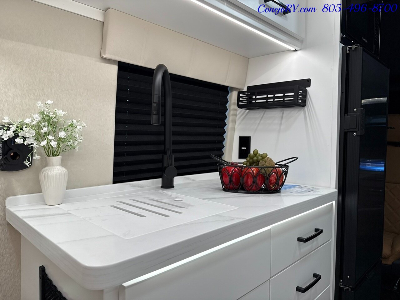 2026 Coachmen Galleria 24RB AWD Convertible Twin Beds Mercedes Turbo Diesel Sprinter - Photo 16 - Thousand Oaks, CA 91360