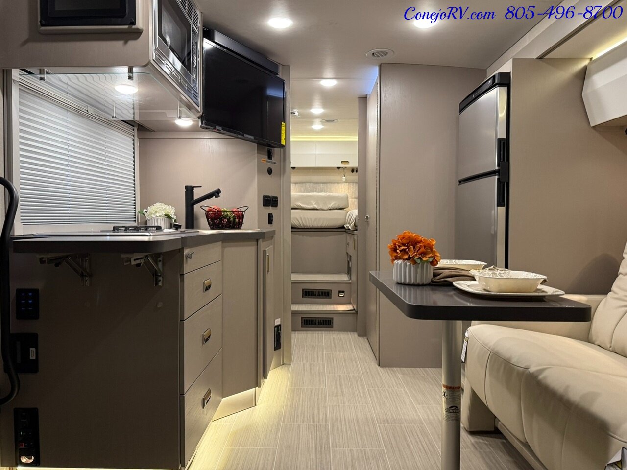 2026 Winnebago Navion 24R AWD Single Slide Theater Seats Mercedes Turbo  Diesel Full Body Paint - Photo 5 - Thousand Oaks, CA 91360