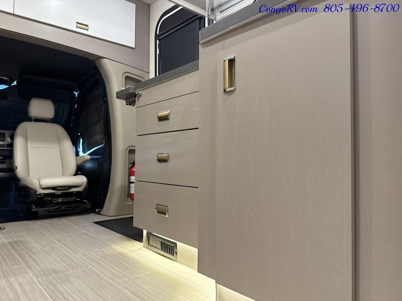 2026 Winnebago Navion 24R AWD Single Slide Theater Seats Mercedes Turbo  Diesel Full Body Paint - Photo 15 - Thousand Oaks, CA 91360