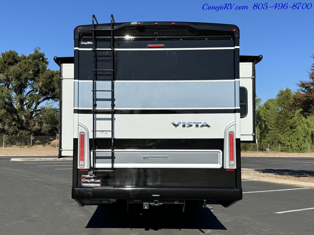 2023 Winnebago Vista 33K Double Slide Outs King Bed Power Loft Bed 1 ½ Bath   - Photo 54 - Thousand Oaks, CA 91360