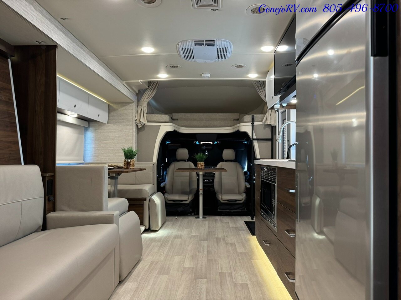 2023 WINNEBAGO NAVION 24D  Full Wall Slide-Out Mercedes Turbo Diesel  Full Body Paint 11K Miles - Photo 25 - Thousand Oaks, CA 91360